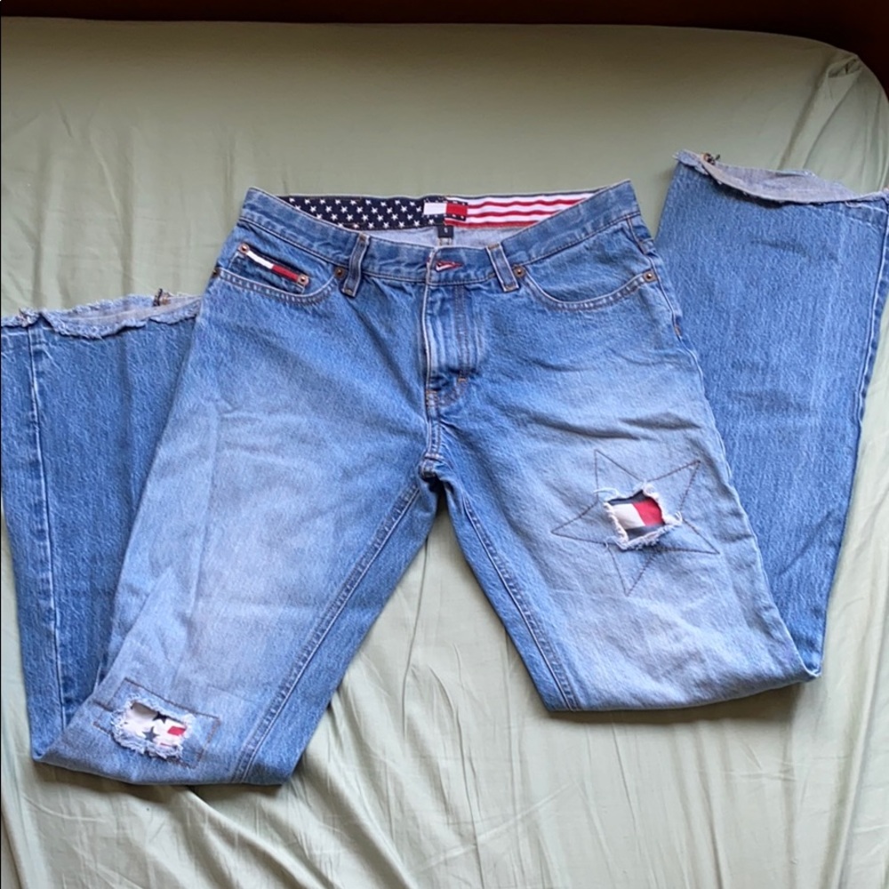 👍Tommy Hilfiger logo blue jeans!  Size 5